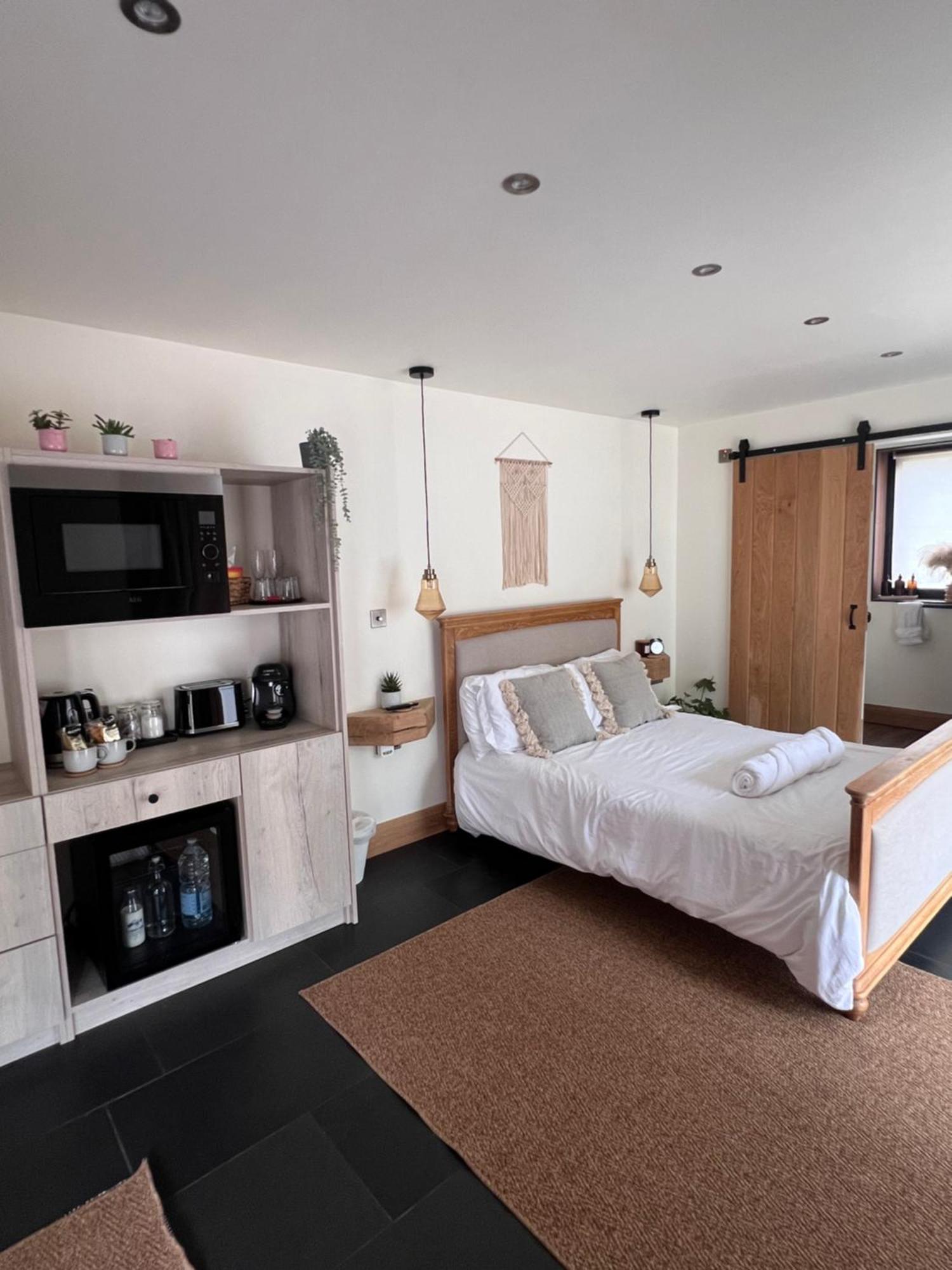 Luxury Courtyard Studio In Llangollen Buitenkant foto