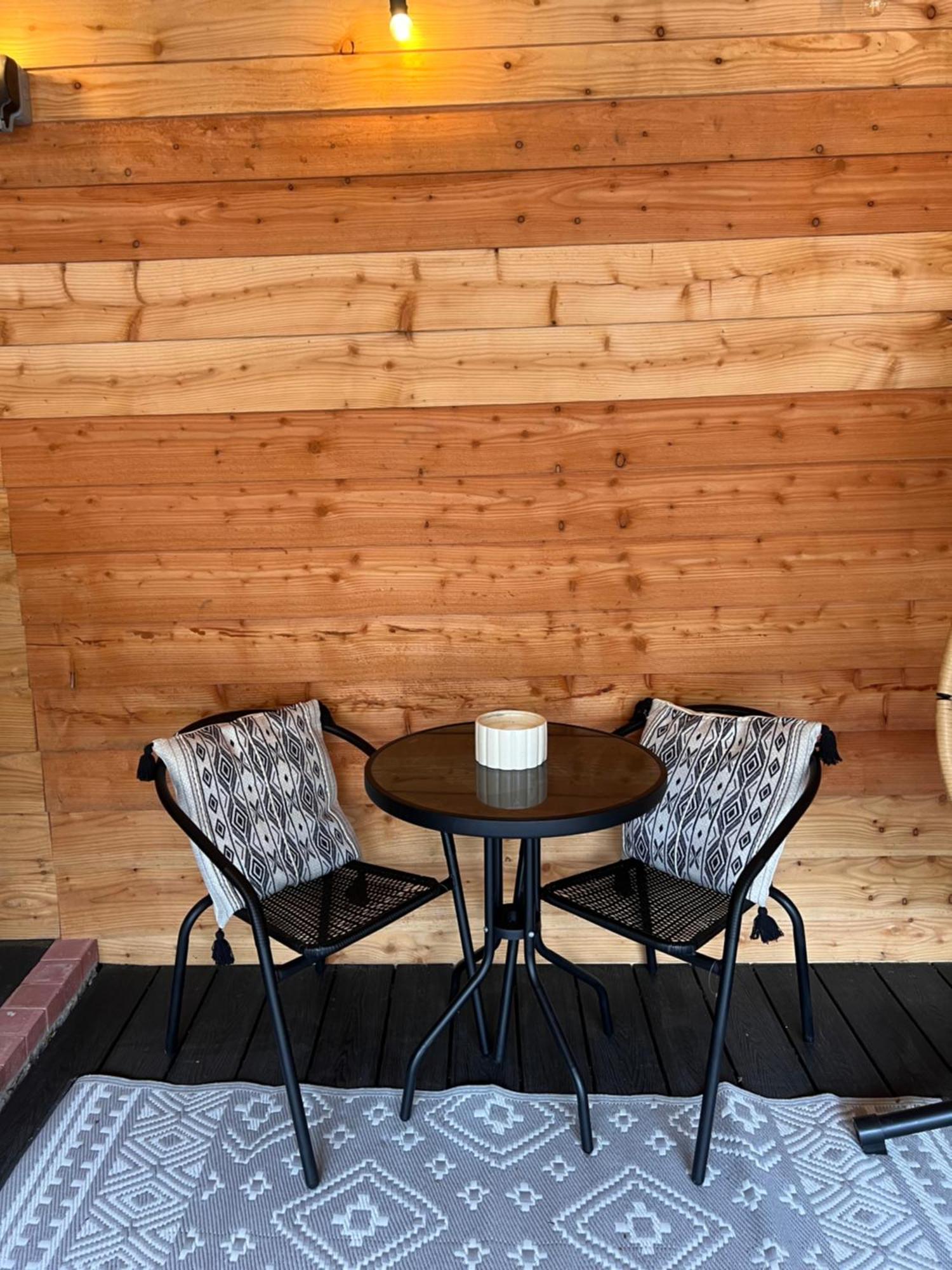 Luxury Courtyard Studio In Llangollen Buitenkant foto